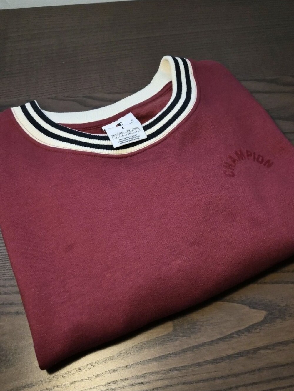 Champion Short-Sleeved Maroon Sweater Top w/Ribbed Stripe Trim, Women's Large